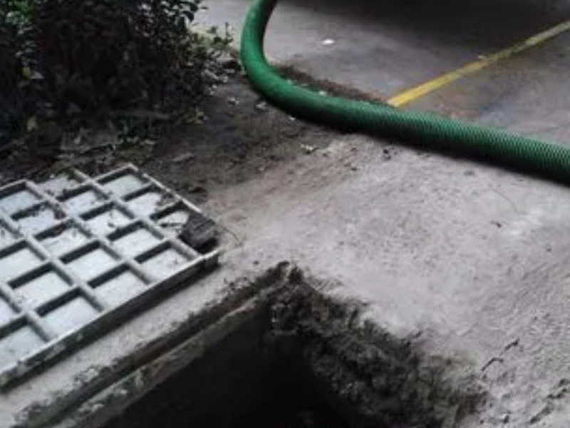 胶州专业抽化粪池隔油池，市政管道清淤，疏通管道。